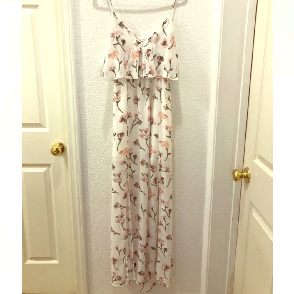 Romantic Floral Dress 💗
